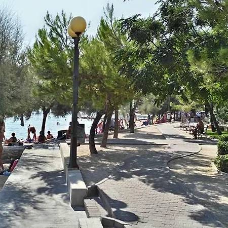 דירה Bayview