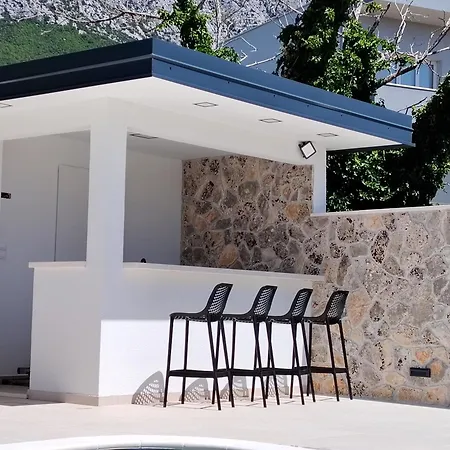 アパート Bayview