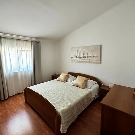 Bayview Apartment