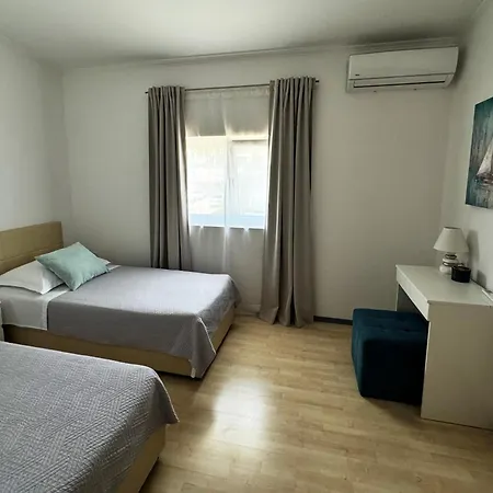 Apartment Bayview